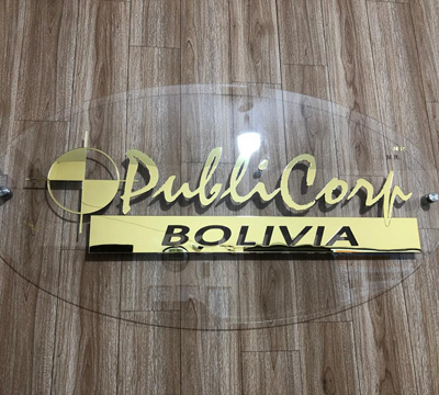 Señaleticas_doradas